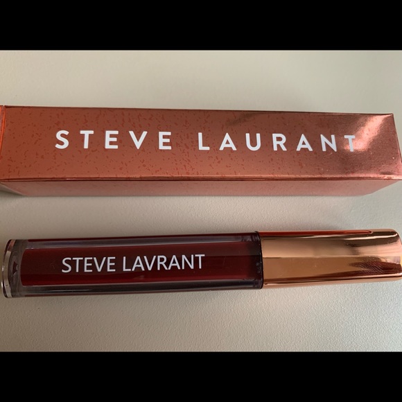 2/$20 Steve Laurant Lip Gloss in Eggplant - Picture 2 of 4